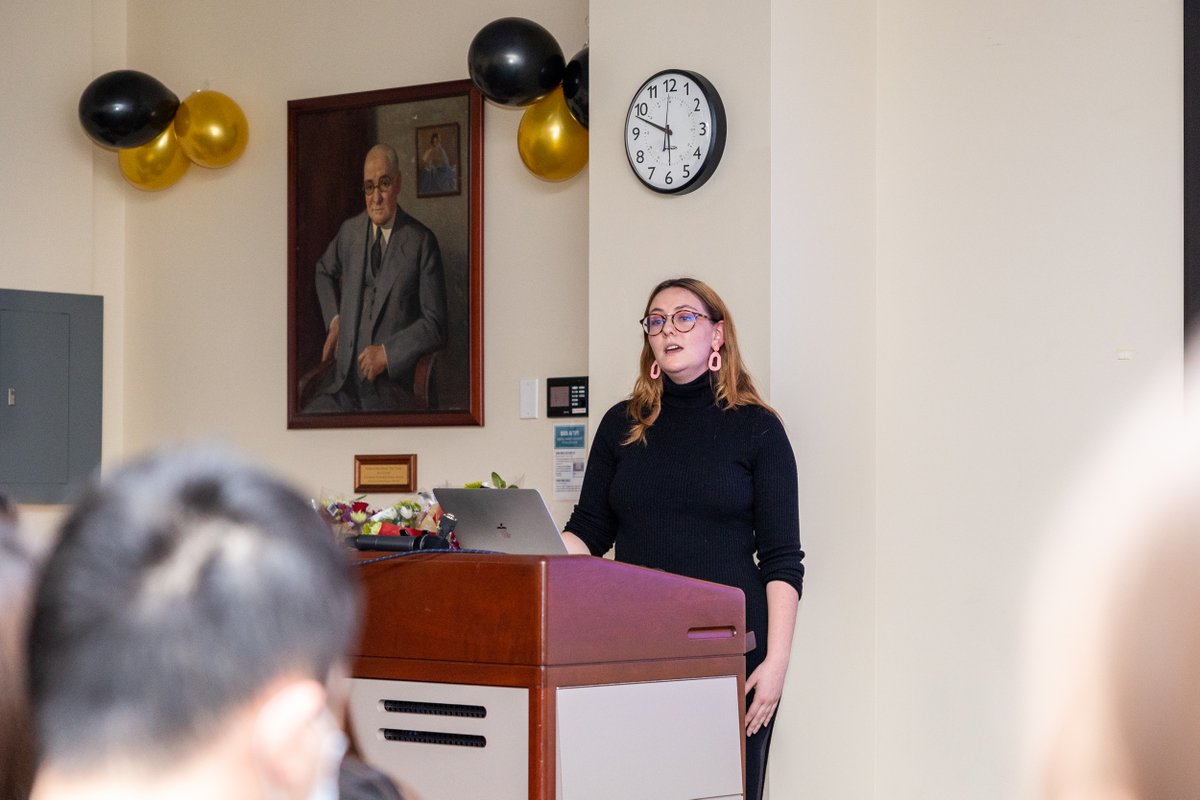 COMatBU's tweet photo. Congratulations to all our graduate students that completed their studies this semester! Last week, our journalism cohort presented their projects at our annual showcase event, which was a mix of a lecture talks, video trailers and powerpoint presentations. https://t.co/2iAhKFVq6F
