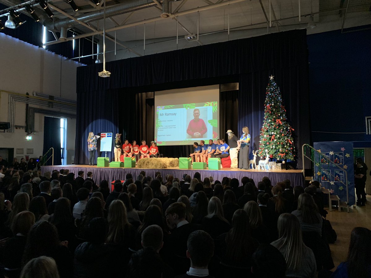 GHS_Morrison's tweet photo. 🕷🐍🥳 A huge thank you to all our amazing @GHSfalkirk Pupil Leaders and Staff for an amazing afternoon and congratulations to our first ever king of the jungle Mr Haldane 👑 #ImATeacherGetMeOutOfHere https://t.co/GNH20OLbFE