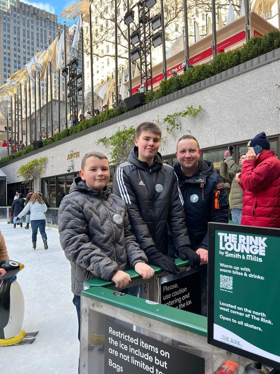 posh_stace's tweet photo. Missing them so much but looks like they’re having so much fun. A trip to the top of the Empire State Building and ice skating at the Rockafeller Center. Only 2 more days to go until they’re home #NewYork #holiday #mybubbas #missthem https://t.co/9tCa5ckK9h