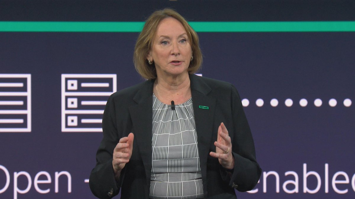 bryanjthompson's tweet photo. #HPEDiscover Frankfurt 2022 CTO Keynote by Fidelma Russo. https://t.co/4xLZaOGjAO https://t.co/g35FIimDJD
