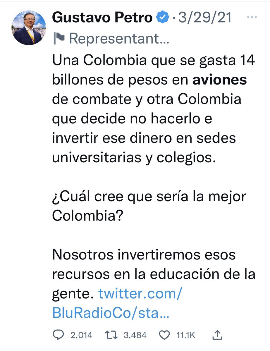 Oye ⁦<a href="/petrogustavo/">Gustavo Petro</a>⁩ qué pasó con la Colombia que no compraba aviones de guerra y más bien invertía ese dinero en universidades y colegios? 🤷🏻‍♂️ era pura 💩 verdad?