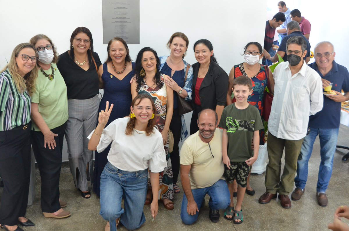 UFRROficial's tweet photo. Além disso, tem auditório, laboratório, 15 salas de profs, 4 coordenações, 2 secretarias, 1 sala de direção, banheiros, dentre outros ambientes comuns, que trarão melhorias aos acadêmicos, docentes, técnicos e comunidade.
Parabéns!
#UFRR2022 #Ceduc #Roraima #Educação https://t.co/4s4eBDSLpx