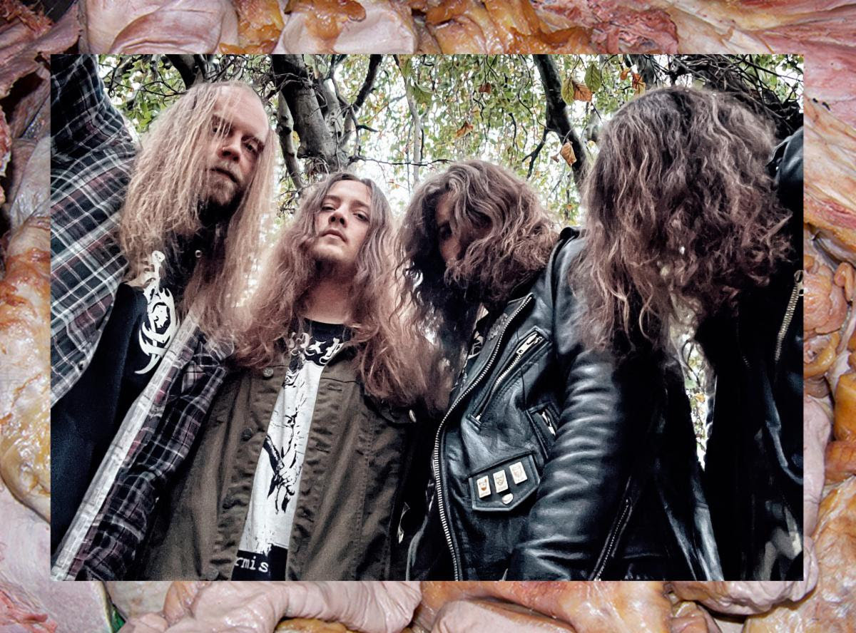 dbmagazine's tweet photo. Featuring members of Chaotian and Undergang, Denmark death fiends Sequestrum are well-preserved in old-school, gross-out death metal metal. https://t.co/SxlxAEe0O5 #deathmetal #Sequestrum #Undergang https://t.co/9TD0pMm4g2