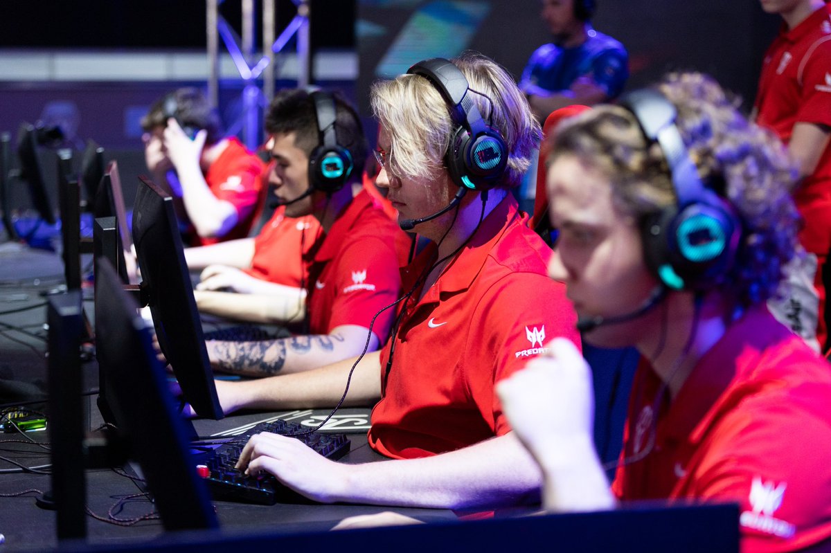 GoliathGamingZA's tweet photo. Secured the 2-0 win against @VYBNesports tonight in the @ESEA playoffs. Well done to our squad👏
We face @bravadogaming next in the lower bracket finals😈🔥
#GGCounterStrike #GoliathGamingArmy https://t.co/Rec6Ot5gBN