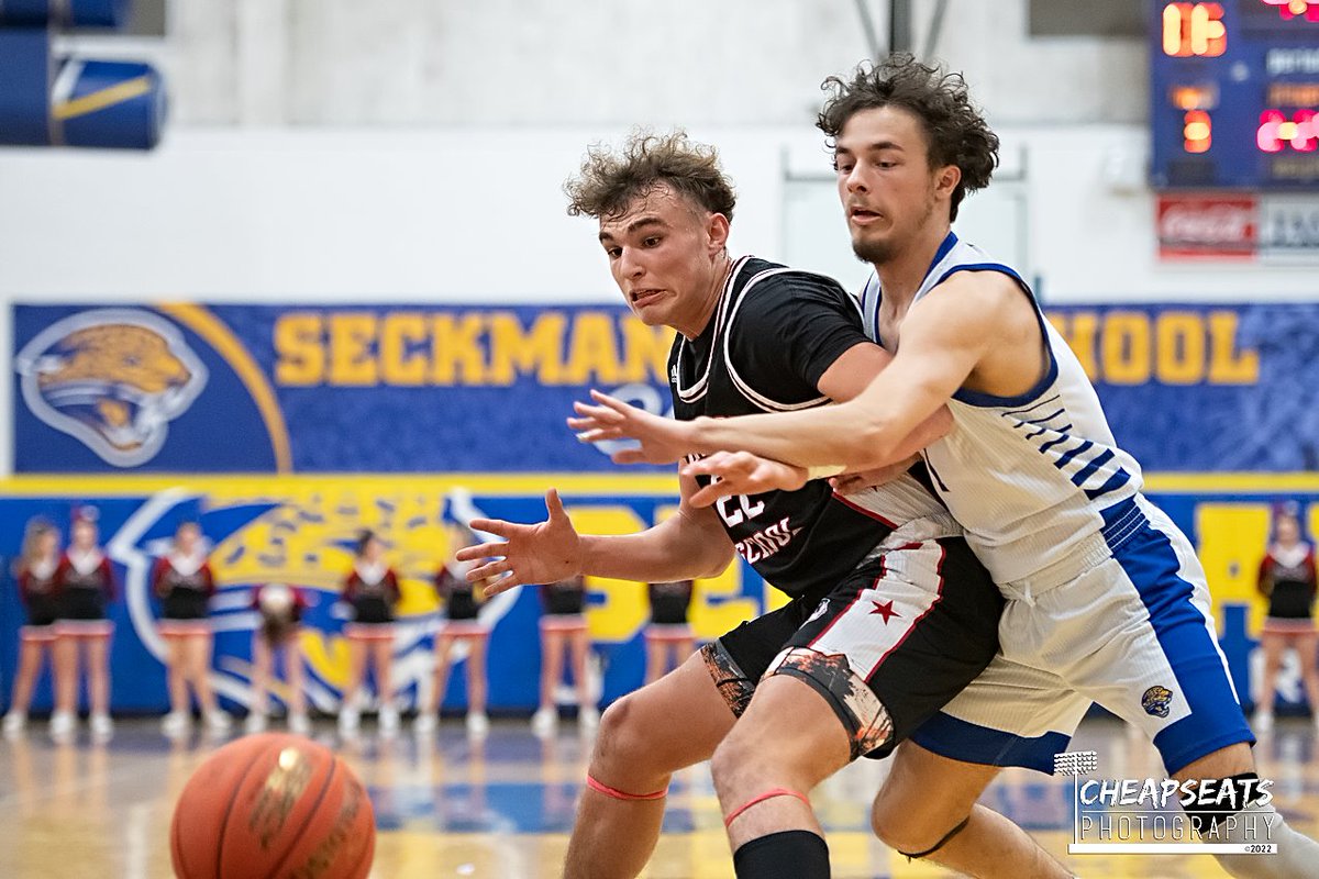 CheapSeatsPhoto's tweet photo. #BasketballPics🏀 #FoxSeckman
Link: https://t.co/5Xhn3WBOyS

@FoxHSActivities @FoxBoysBball @seckmanbball @JaguarAthletics @SeckmanHigh @FHSWarriorPride @FoxC6Schools @foxc6super #foxwarriors #seckmanjaguars @SHSJaguarElite @SHSJagSwag https://t.co/TMa7GPJYJj