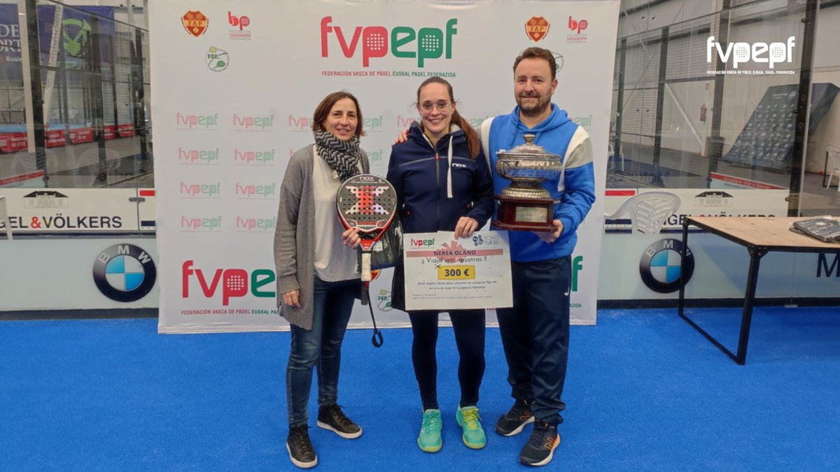 fvpadel's tweet photo. 🔴🟢⚪ Campeones del Circuito Vasco de pádel 2022 o números uno del ranking de la temporada 2022 / 🔴🟢⚪ 2022eko Euskal Padel Zirkuituko txapeldunak edo 2022eko rankineko lehen zenbakiak.

👏👏 Zorionak! 🙌🙌

#fvpadel https://t.co/tdWqjnVyyQ