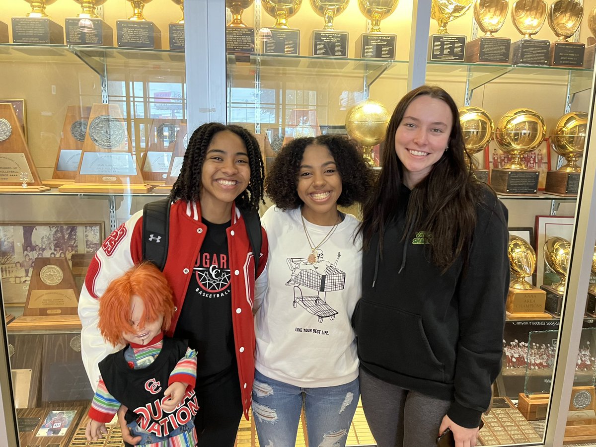 Amy Malone tweet media