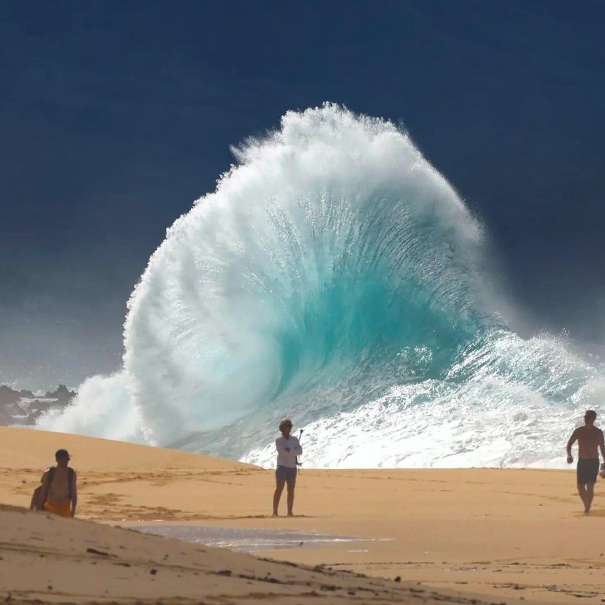 jaimefcm's tweet photo. Será que vem tempestade ? https://t.co/IB3E8ADYEu