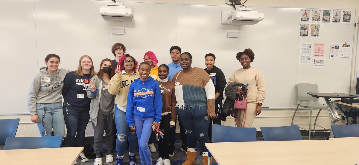 KHS_AVID_Chiefs's tweet photo. So happy to have our @KHS_Chiefs alumni back in the building to speak about their college experiences! https://t.co/zJV7422YMP