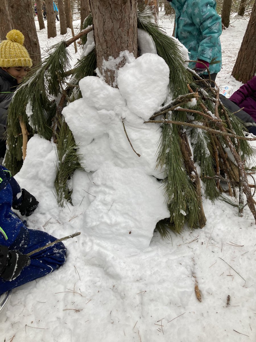 LoomisCentre's tweet photo. Crusty snow layer made some great structure building materials during our snowshoe hike @theHillsPS great job gr 3/4! https://t.co/o3ygGpqlG7