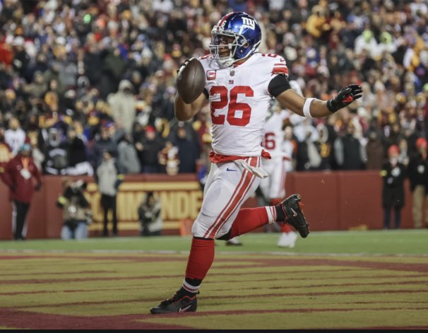 GiantsCRDept's tweet photo. It’s Victory Monday! 

Let’s celebrate by helping @saquon win $25,000 for charity. 

All you have to do is RT to vote! 

#WPMOYChallenge + Barkley
#WPMOYChallenge + Barkley
#WPMOYChallenge + Barkley https://t.co/nYfDabnXbP