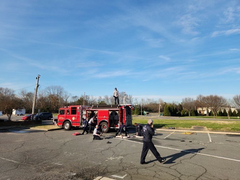 PinevilleFire's tweet photo. Crews spent the afternoon testing hose on one of the Fire Engines today. Hoses on all trucks get tested annually to ensure safety and functionality of every section. #PinevilleFire #HoseTesting #Annual #firefighters https://t.co/d5UBnQnfl5