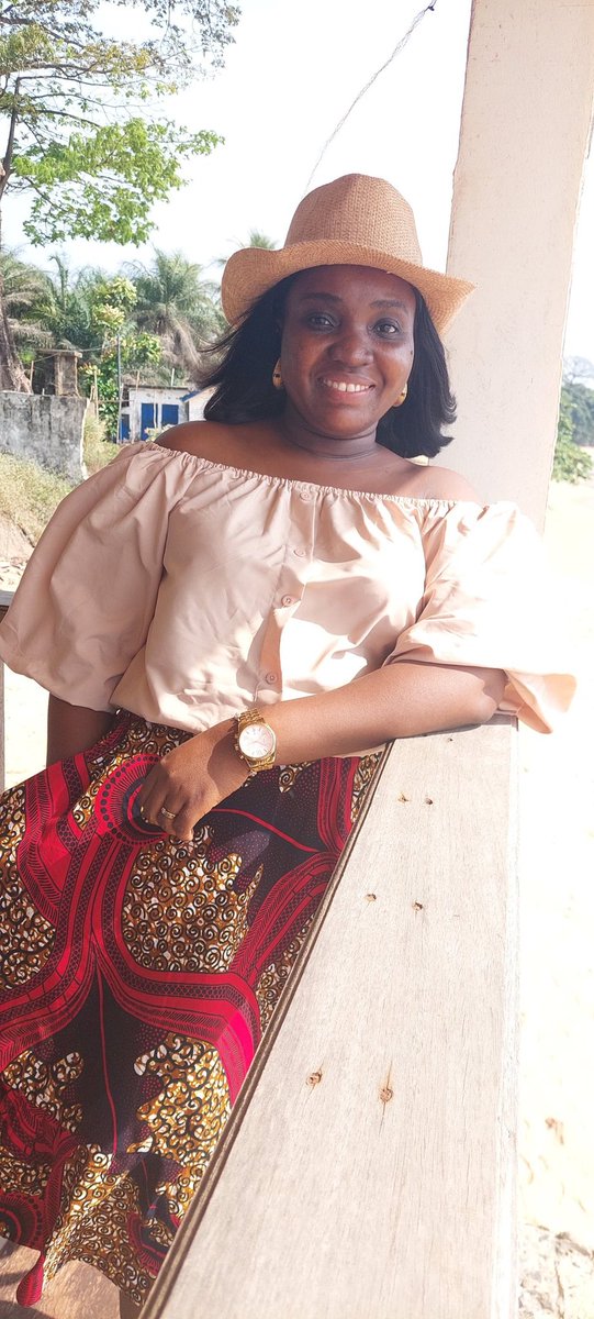 The greatest gift of all this season is a loving family and close friends. May your Christmas be filled with joy this year.  #Mimi