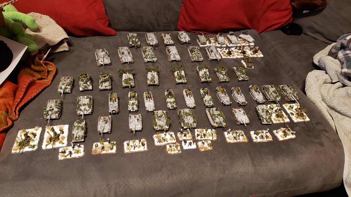 DG357x's tweet photo. My German Bulge army so far. Still got plenty to add. @Flames_Of_War #flamesofwar #boardgames #boardgaming #tabletopgaming #miniatures #miniaturebuilder #wargaming #wargamer #ww2 #ww2miniatures #battlefrontminiatures #battleofthebulge #vallejo #thearmypainter https://t.co/ad2i0zGOGB