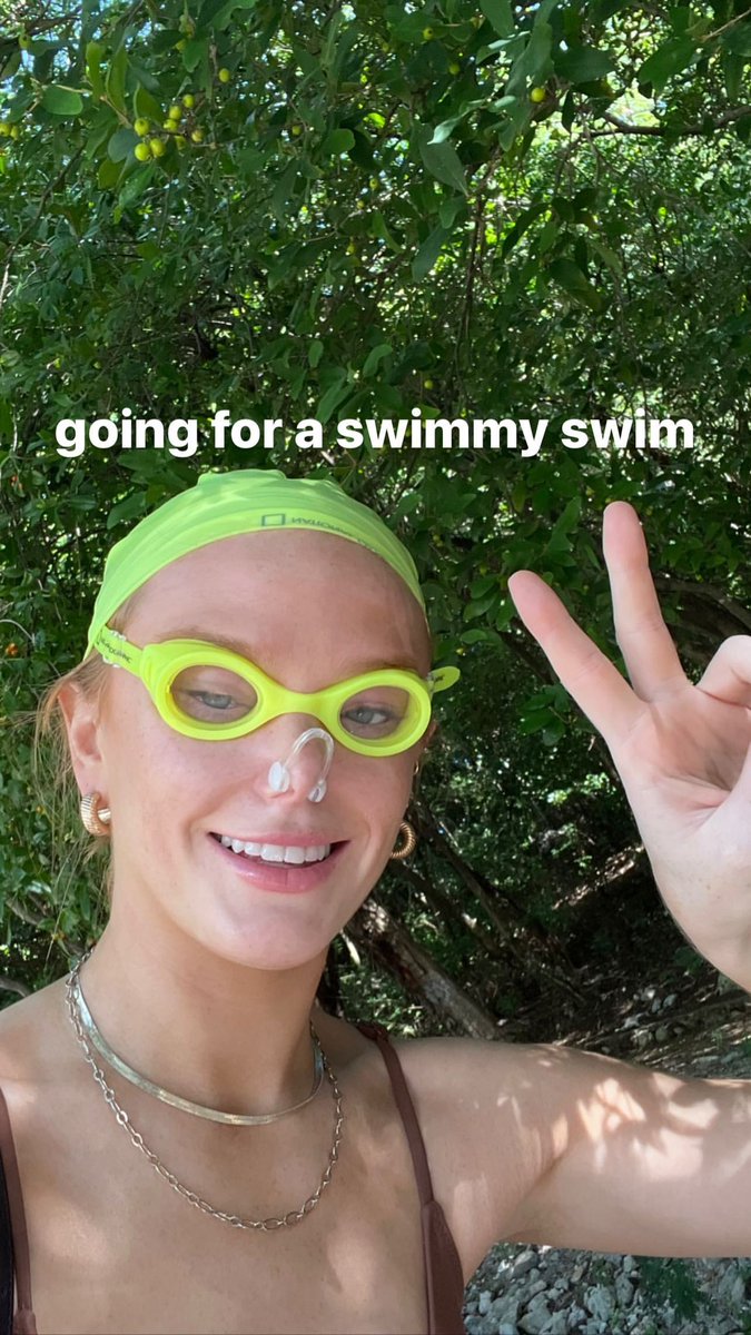 DabbeyGallery's tweet photo. 🔔 Abbey via Instagram stories https://t.co/ppfBQzLDlc