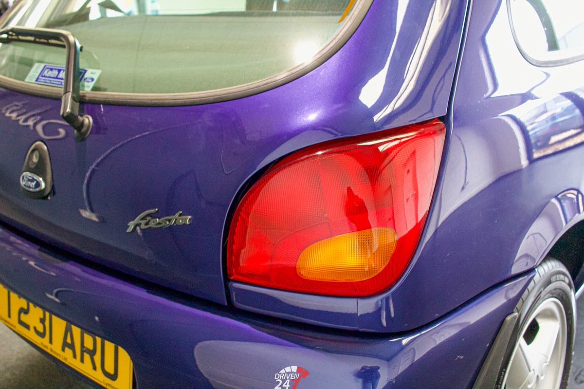 Driven247yt's tweet photo. Some of the details from the LIKE NEW 1999 Fiesta I had the pleasure of filming! 😯
MUST SEE video: https://t.co/nj8guCtsCr
•
#ford #fords #fiesta #zetec #fordfiesta #hatchback #zetecs #youtuber #youtube #90s #forduk #carvideo #cars #car #mk4fiesta #classiccar @KeithMotors https://t.co/CVQRJs7YLy