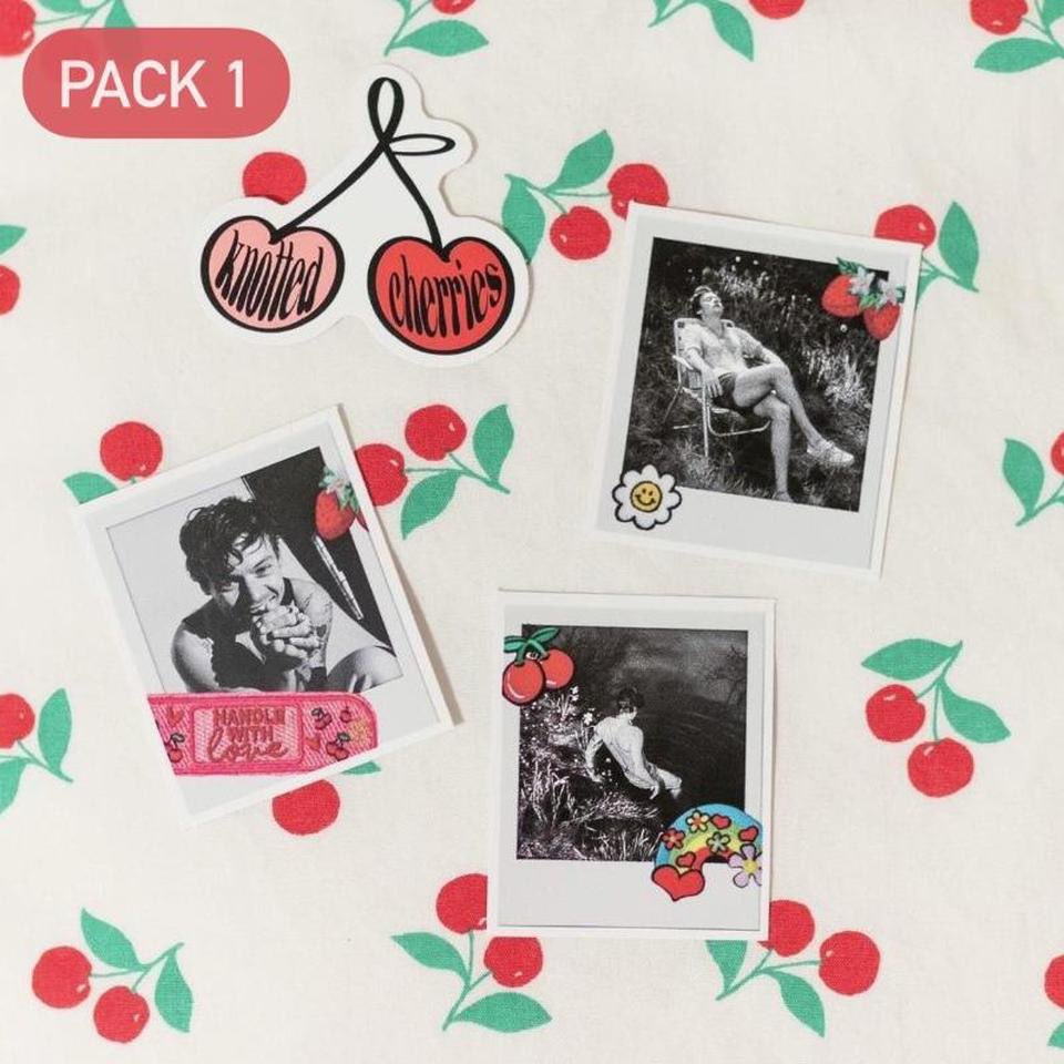 knottedcherries's tweet photo. I'm offering free shipping on stickers up until the new year, January 1st! This is a reminder that stickers can be bought separately for $2.50 a sticker or in their original packs for $10! dm me to purchase and if u have any questions. 💌 https://t.co/0coei0tx29