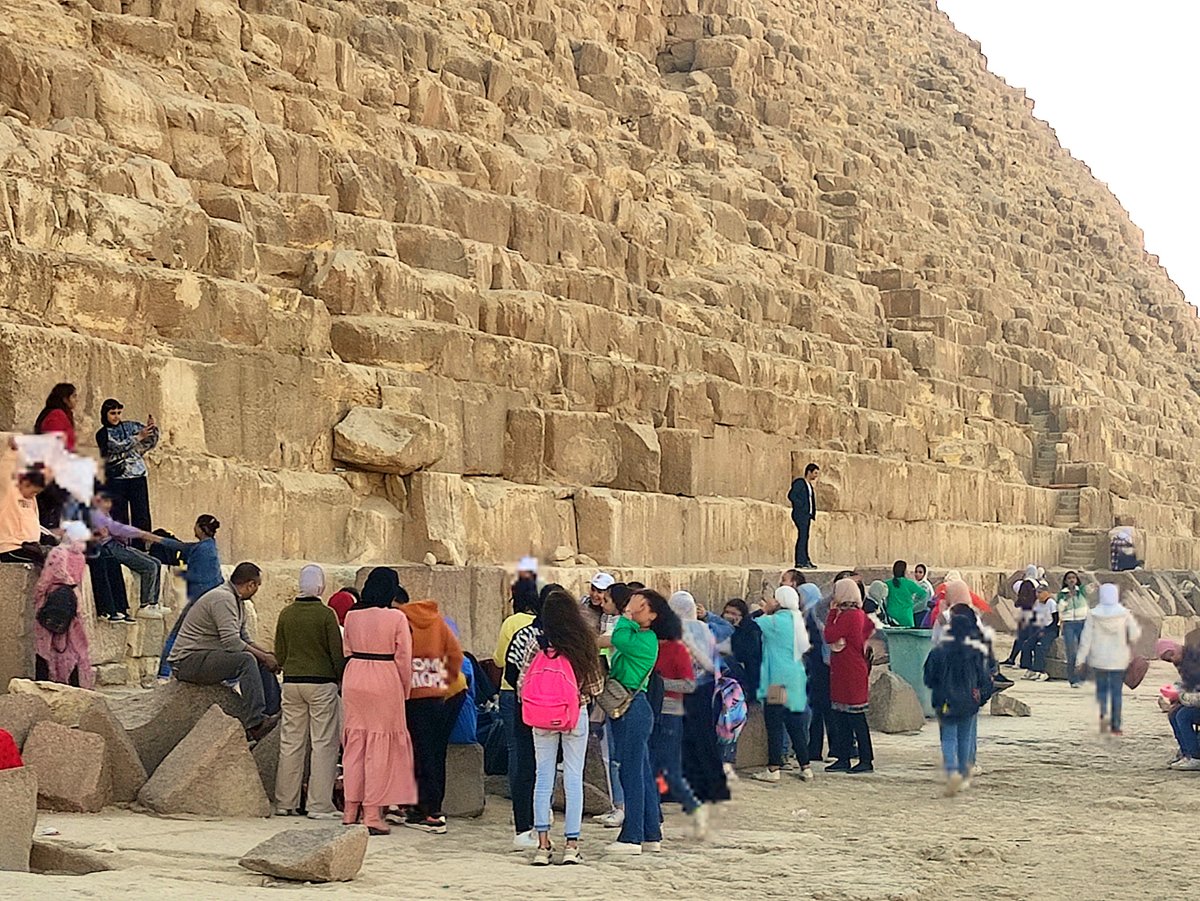 InamSehri's tweet photo. In our beloved Pakistan; every ruler has been a Pharaoh of its own kind; for 75 years they are amassing wealth – BUT no one could find wisdom and courage to build anything like these Pyramids so that they could live through history and noble memories… https://t.co/UwPsZfnLWO