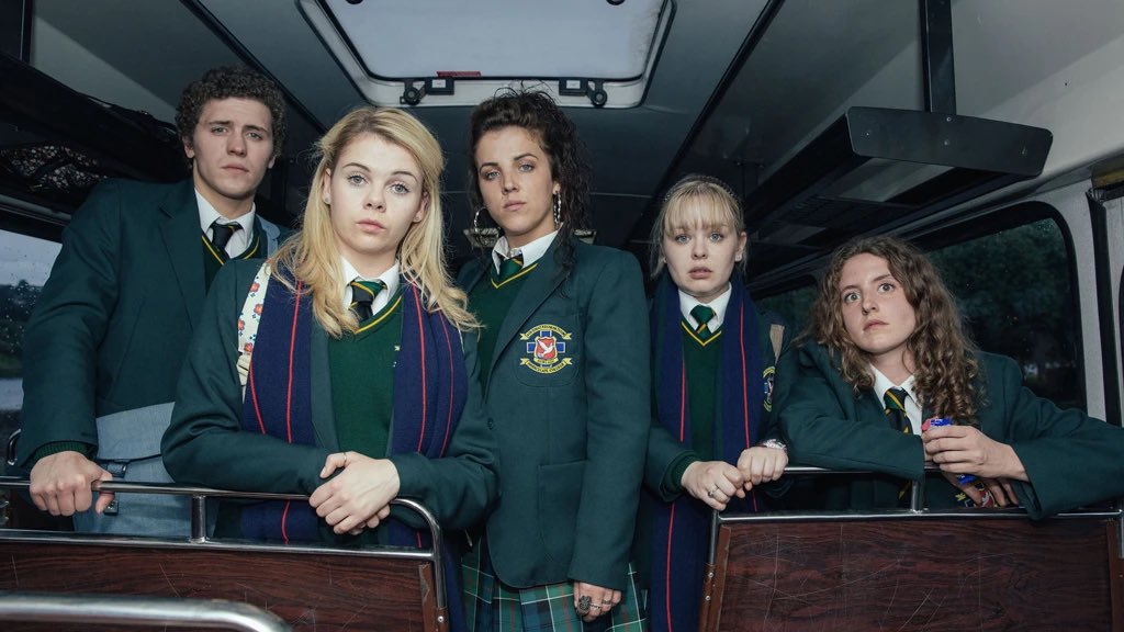 SaveRedlandLibr's tweet photo. 10pm TODAY on #E4Extra
From 2018, s1 Ep 1 & 2 of #Comedy series📺 “Derry Girls” directed by #MichaelLennox & written by #LisaMcGee
🌟#SaoirseMonicaJackson #LouisaHarland #NicolaCoughlan #JamieLeeODonnell #DylanLlewellyn #TaraLynneONeill #KathyKieraClarke #SiobhanMcSweeney https://t.co/9ZfkMpQblt