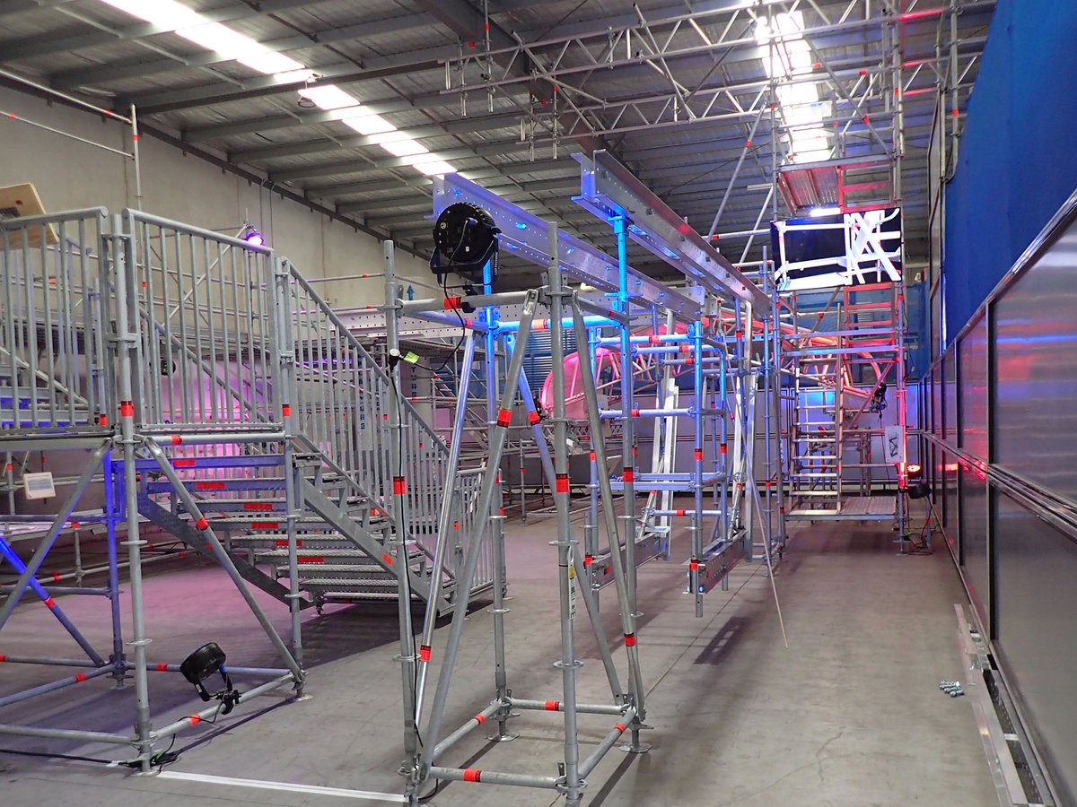 LayherScaffold's tweet photo. 2022 has been a year to remember. We have been delighted to support our clients throughout this year, and we recently held a series of open days to celebrate Layher’s 20 years of operation in Australia.

https://t.co/wnLhWlbyR7

#Layher #scaffolding #celebration #australia https://t.co/ro2pFra52f