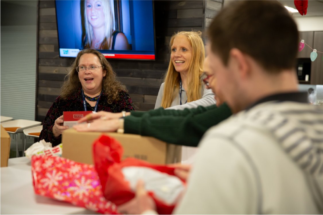 SVAcompanies's tweet photo. Here at SVA, we celebrate the holiday season wearing our ugly Christmas sweaters, sharing fabulous food, and exchanging white elephant gifts! 
 
From the SVA community, we wish you Happy Holidays!
 
#weareSVA #SVAcommunity #happyholidays https://t.co/djXrCH68Si