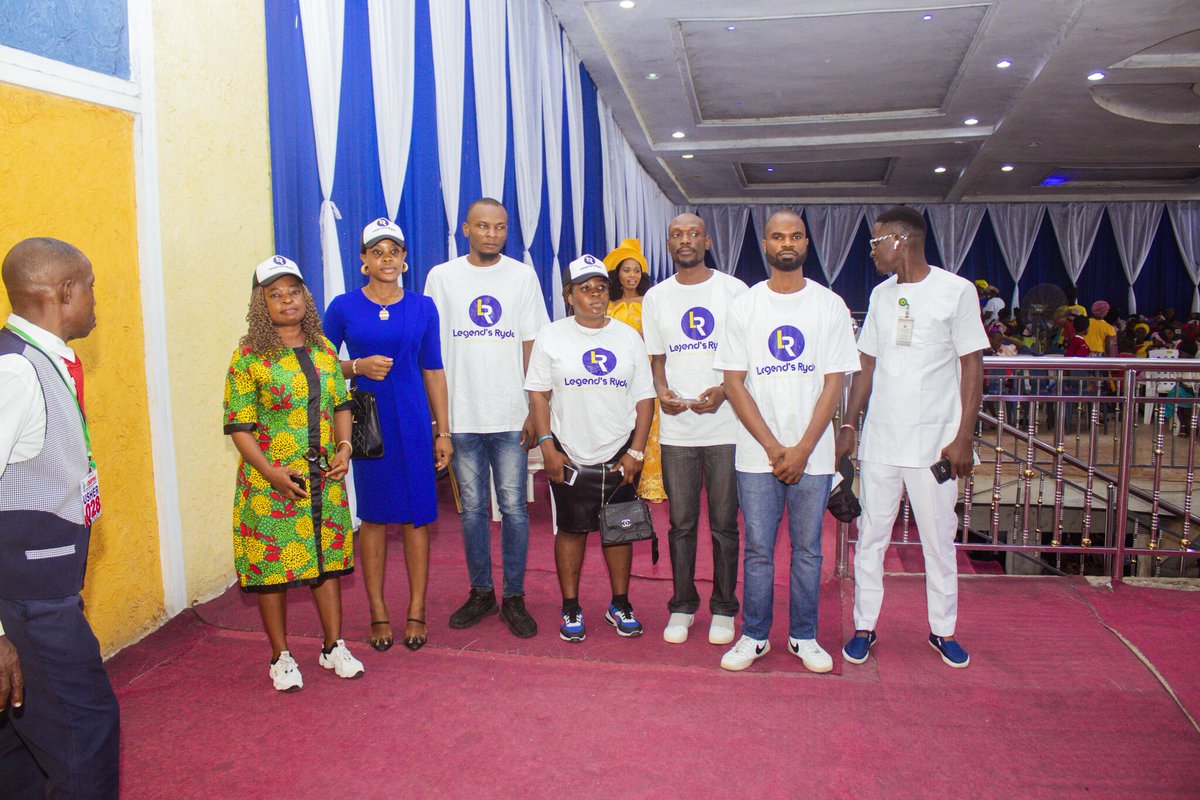 legendsryde's tweet photo. The General Overseer of Apostle Chibuzor Chinyere Unveiled LegendsRyde yesterday in Porthacourt, River State.
#legendsryde #portharcourt #opm #morethanjustaride #LegendsOfTomorrow https://t.co/nlXaEEhHS4