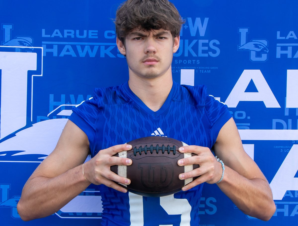 2 - HAWKS FOOTBALL - Congratulations Class 3A District 3 All-District Football Team selections: 

Honorable Mention DL - Jaxson Nichols 75
1st Team LB  and Honorable Mention DB - Conlee Crossno 8
Honorable Mention LB - Chico Ball 34
Honorable Mention DB - Daniel Allen 15