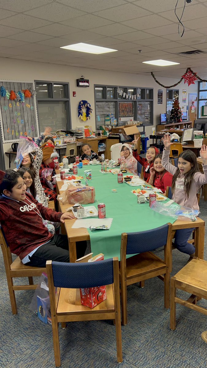 2022 Library Helpers 🎄