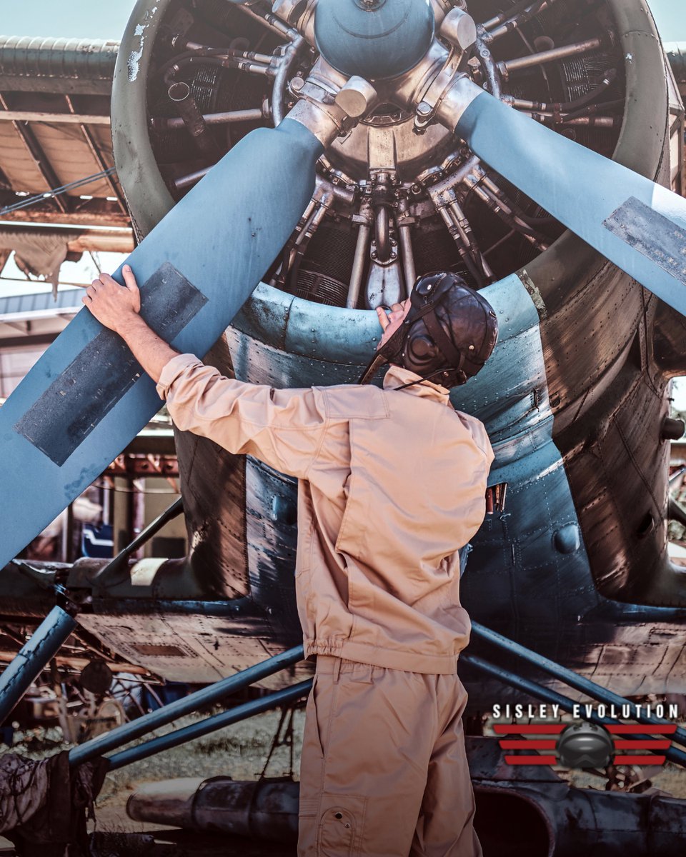 SEflightsuits's tweet photo. Precision and Performance are the most important factors any aviator should consider before they trust their life to any piece of equipment. Trust SE Flight Suits to provide you with your custom-designed suit today! https://t.co/vHWaEPC8QL