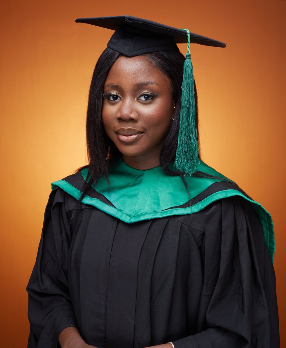 Bachelor in Marketing management ✅