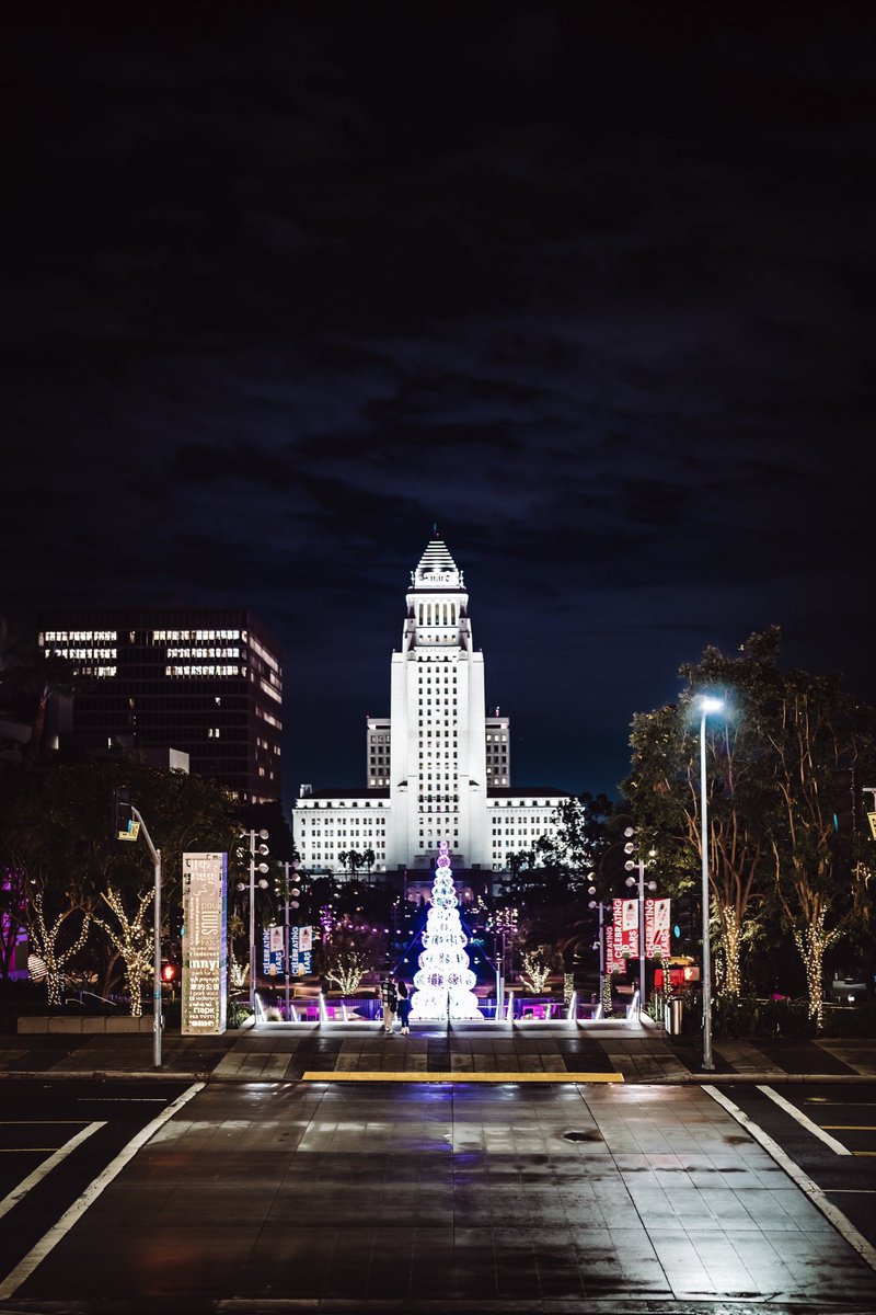 shotbydse's tweet photo. @Lightroom One night in Los Angeles https://t.co/uy8yaap0ib