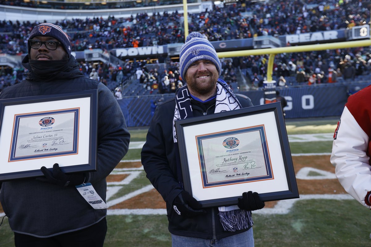 BearsOutreach's tweet photo. #DaBears were proud to honor our nine Coach of the Week winners &amp; our Coach of the Year nominee at halftime of the #PHIvsCHI game yesterday w/ the help of Hall of Famer Dan Hampton &amp; @Athletico. https://t.co/kqf3yuDtmd