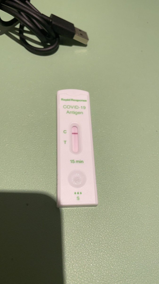 eristoxic tweet media