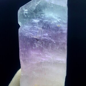TQGEMS's tweet photo. Bi Color Kunzite, Raw Kunzite, Kunzite Crystal, Kunzite Stone, Kunzite For Sale, Kunzite From Afghanistan - 129 Gm
https://t.co/TZCzUowPxP
#NaturalKunzite #PinkKunzite #KunziteCrystal #UnheatedKunzite #TriphaneCrystal
#KunzitevarTriphane #TerminatedKunzite #PinkTriphane https://t.co/It7zFdMZyR