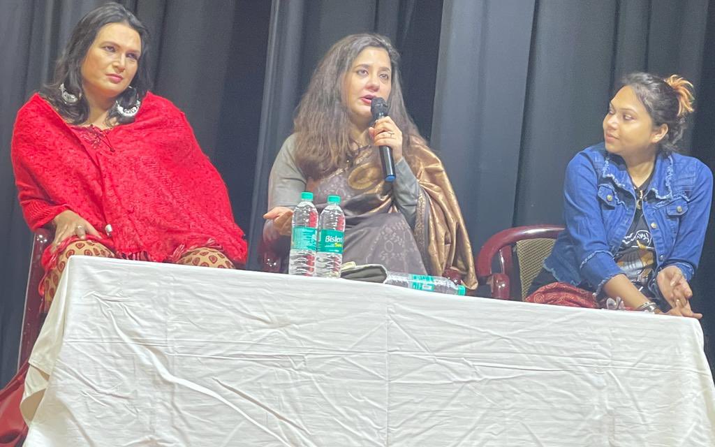 CanadainIndia's tweet photo. #Gender & #Inclusion is at the ❤️of Canada's
work.
🇨🇦 hosted a panel yesterday at #AMIArts Festival #Kolkata involving esteemed speakers for an insightful discussion on ending #ViolenceAgainstWomen #equalilty, & #LGBTQIA+ inclusion accompanied by @thenfb films. https://t.co/BUAMKZNjZm