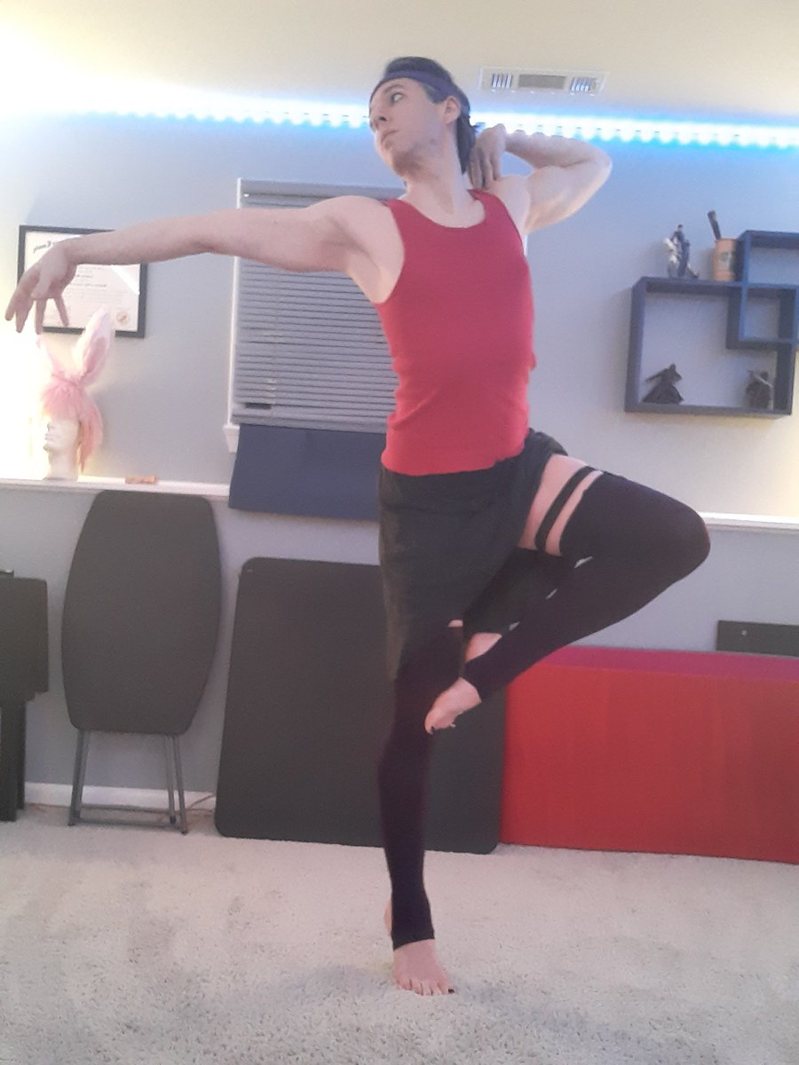SlappyMeats's tweet photo. Taking my #dance #stream to #JoystickTV (#nsfw 🔞)tonight! Come hang out and move with me! https://t.co/vcayoM4ZWP
#streamer #lewdstream #femboy #twink #androgynous #trans #nonbinary #queer https://t.co/yIHOSRFkM0