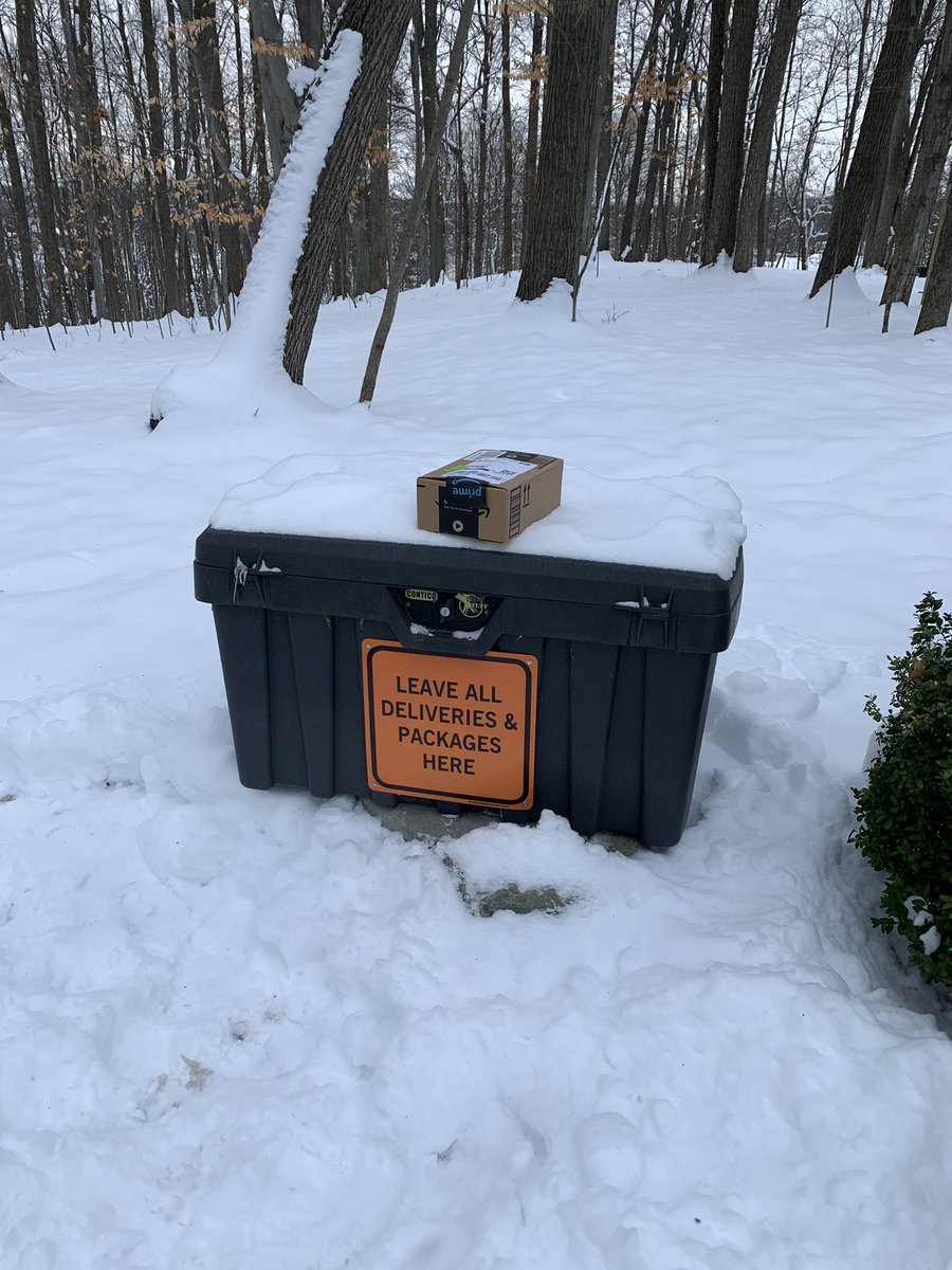 simkins_b's tweet image. Well done @amazon …..too difficult to open the weatherproof box?!  Your delivery service just let my package sit outside in the snow or hours….makes sense…..