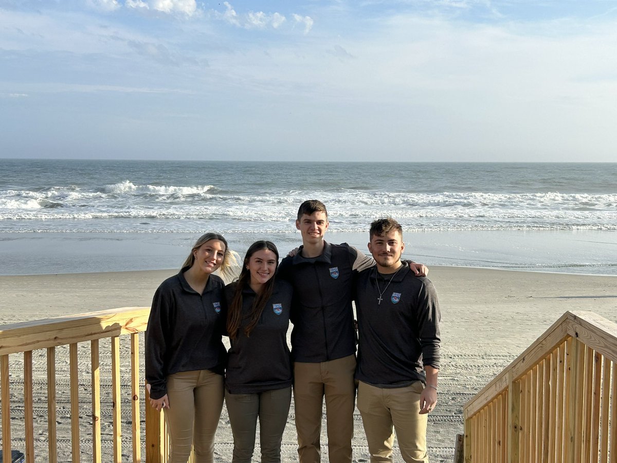 B_JacksonATC's tweet photo. I have had the privilege to chaperone the @MBBowlGame trip with some pretty special sports management students from @MariettaCollege! With these wonderful students graduating in a few years, the sports industry is definitely looking up! https://t.co/f0L1PTybic