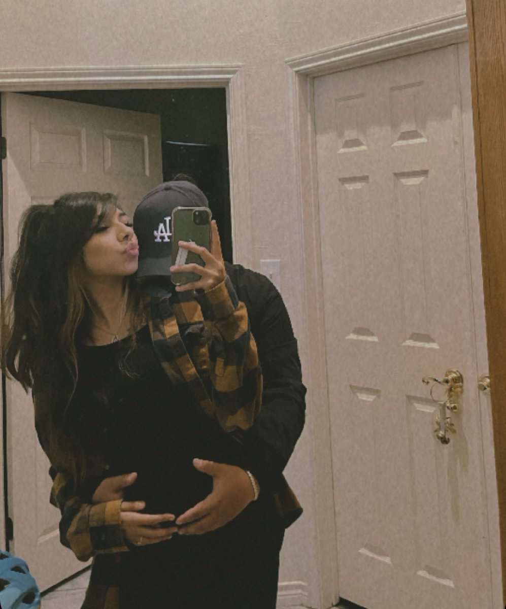 murkshell's tweet photo. happy birthday to the loml, i can’t wait for our many years to come. i love you endlessly. @KevsTrill https://t.co/d7kGetK1V9