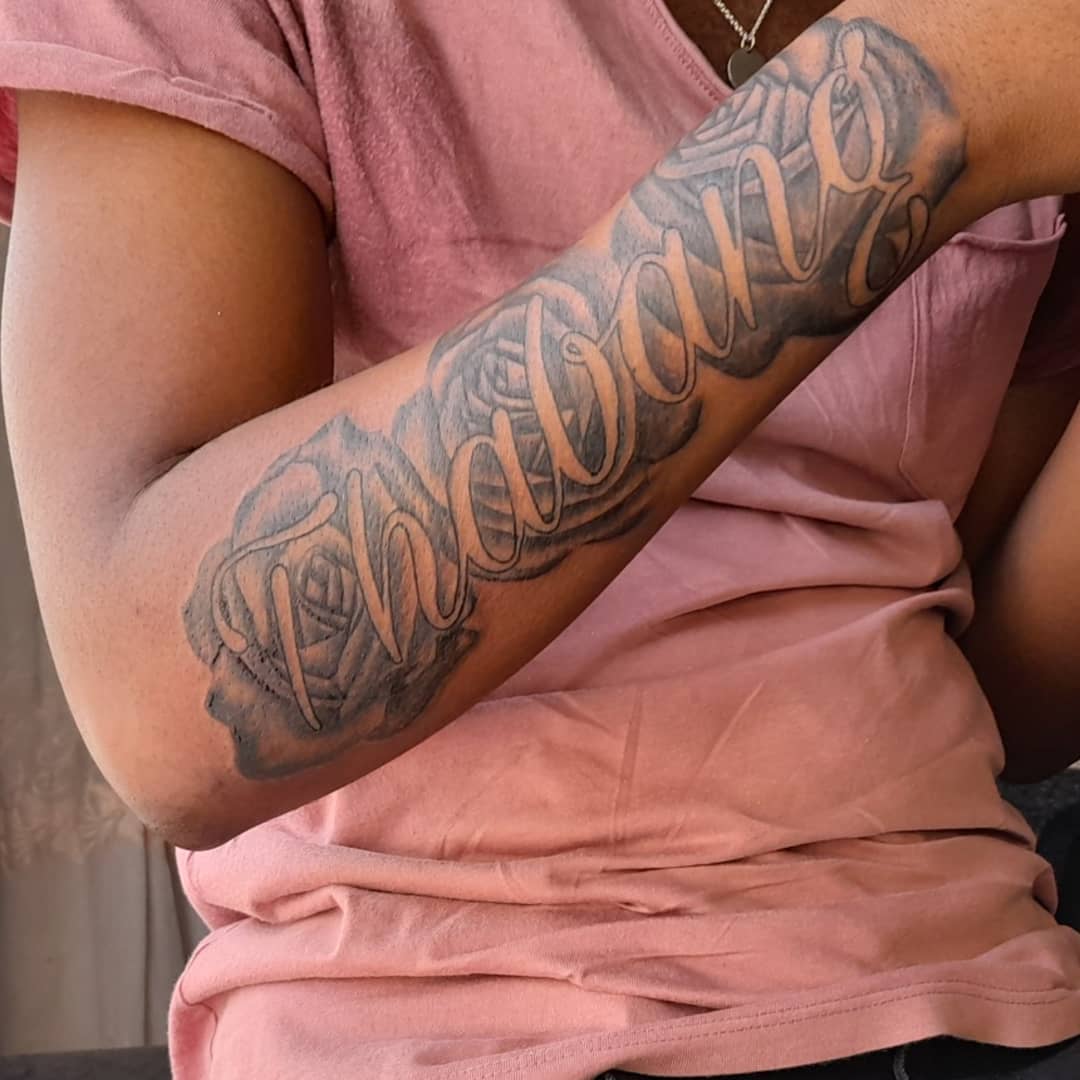 NewAgeArt2's tweet photo. If you're looking for some fresh ink and you're based in Pretoria @Yuran___mm is the guy to go too!!!

You can DM me!!!

Or WhatsApp: 0617593378

House Calls are available!

#farfromhomenetflix
Konka|Nomvula|Telkom https://t.co/OQJknhf0BY