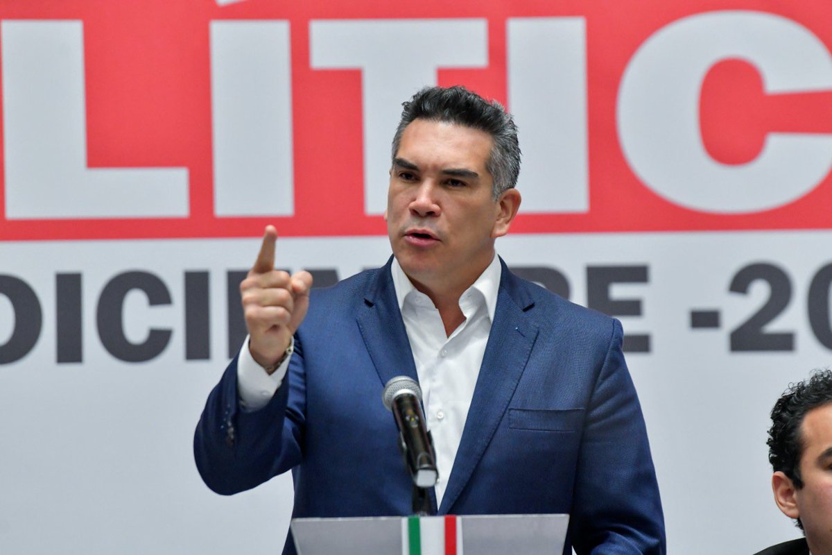 alitomorenoc's tweet photo. Con 458 votos a favor y 0 en contra, se aprueban las diversas disposiciones para adecuar nuestro marco normativo para armonizarlos con el marco jurídico electoral y para el fortalecimiento de la organización de nuestro Partido. ¡El PRI se fortalece ante los grandes retos! https://t.co/uwNoZj8r9r