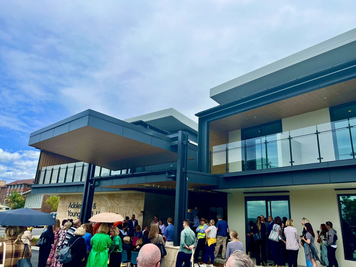 GilbertLorquet's tweet photo. Privileged to celebrate the end of construction last Friday of Australia’s first hospice dedicated to 15-24 year-old patients with life-limiting illnesses: Adolescent and Young Adult Hospice at Manly (AYAH). Donate to AYAH: https://t.co/ryxnEG2MJZ https://t.co/ilOQr7nvkJ