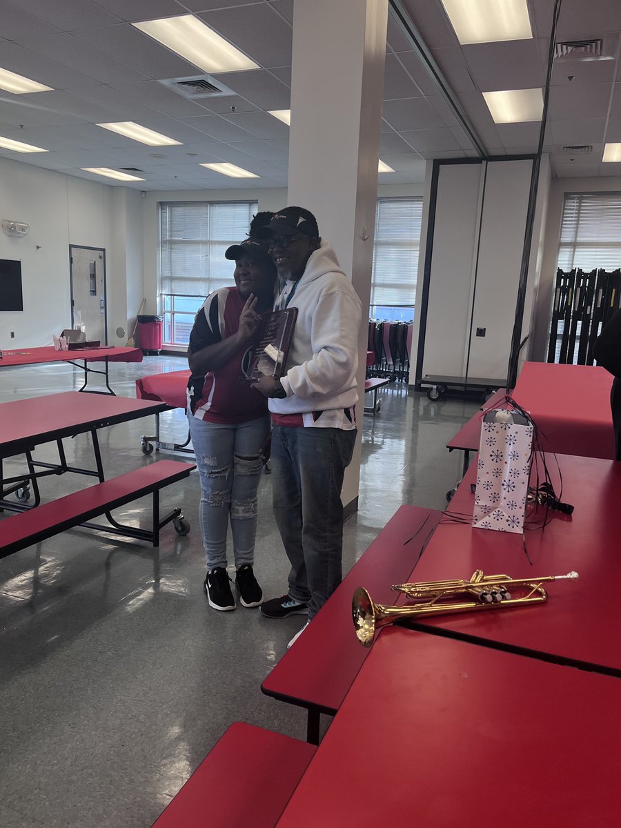 WoodlawnHS_BCPS's tweet photo. Today we had the pleasure of surprising our Teacher of the Year, Robert Holland, with the very well-deserved distinction.  ⁦@r_hollandjr⁩ is committed, impactful, and passionate about creating opportunities for not just our current students, but for our future warriors too! https://t.co/ptZJZEvKxe