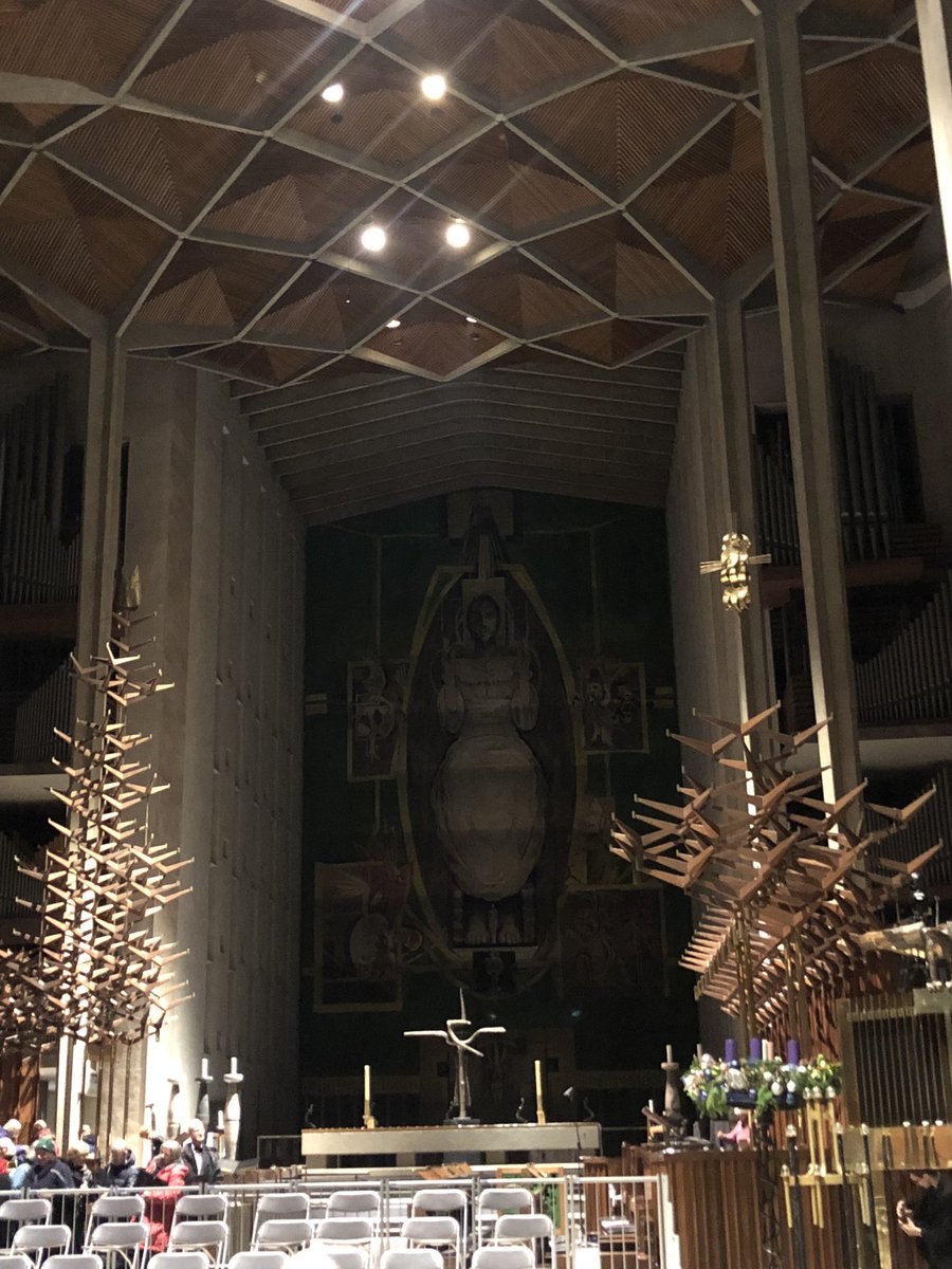 Tonight @CovCathedral @CovCathChorus to experience the wonder that is Handel’s Messiah. Beautiful evening in a unique setting. The last time I stood for the Hallelujah Chorus was 40 odd years ago in the Royal Albert Hall. Tonight, in my city, it was still magnificent. #bliss