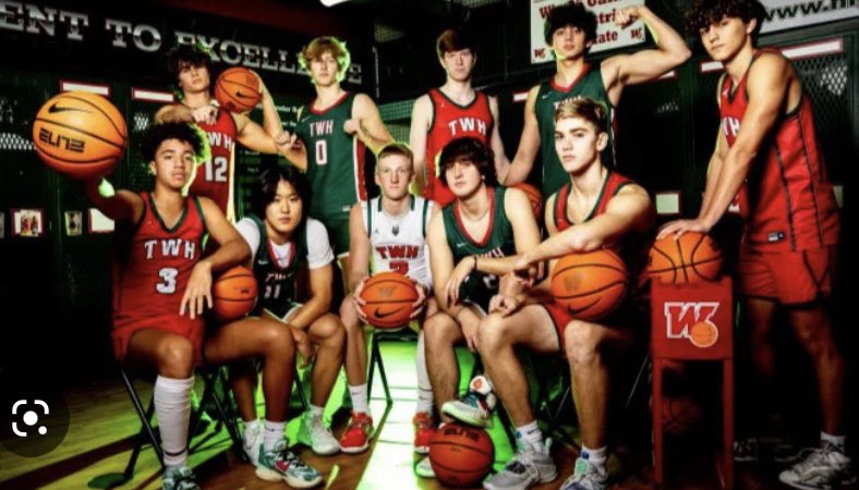 InmanKen1's tweet photo. Once again it’s on! The Battle of the Woodlands continues! First installment of 2022. Friends of the court but going at each other on the floor! @TWHhoops @TWHSCISD @EberweinShey @TySheldon3 @RogasScott @TexasHoopsGASO 1pm at the Woodlands High Gym. @flight_houston https://t.co/pJYgUpNGEy