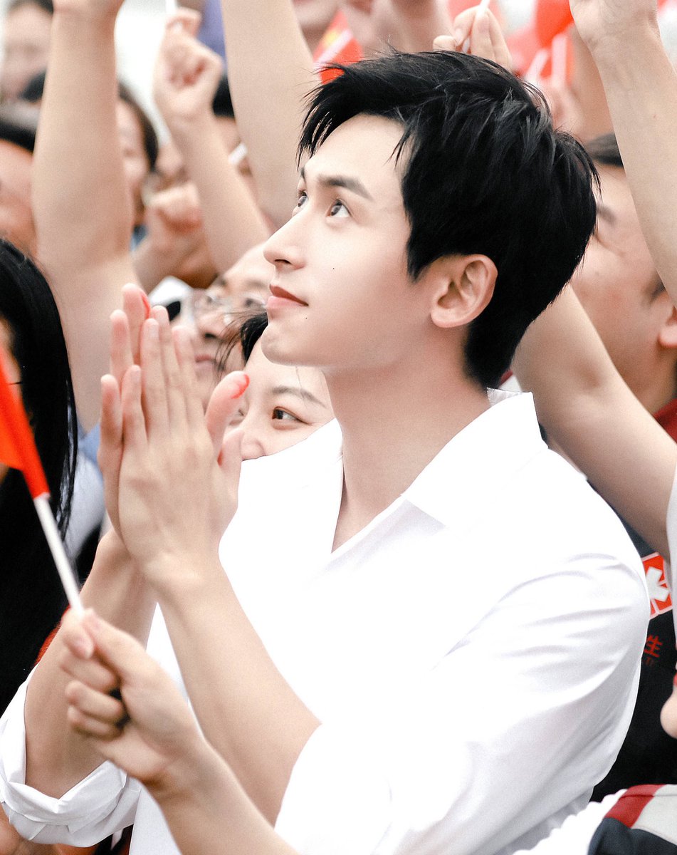 zzhgj4ever's tweet photo. LXZ: ผมเชื่อว่าคุณต้องการโอกาสเพื่อพิสูจน์ตัวเอง
ZZH: ผมเชื่อในประเทศและพรรคของเรา กฎหมายของเรา ผมยังเชื่อว่าระบบกฎหมายของเรา สามารถตรวจสอบและให้โอกาสผมตอบโต้ ได้ปกป้องตัวเอง รวมไปถึงให้การตัดสินที่ยุติธรรมกับผม
#ZhangZhehan 
#จางเจ๋อฮั่น 
#TheRealZhangZhehan https://t.co/acBhSPdpWI