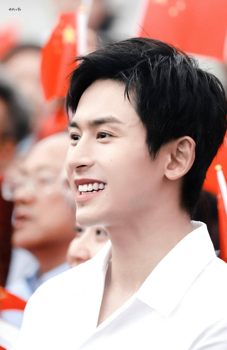 zzhgj4ever's tweet photo. LXZ: ผมเชื่อว่าคุณต้องการโอกาสเพื่อพิสูจน์ตัวเอง
ZZH: ผมเชื่อในประเทศและพรรคของเรา กฎหมายของเรา ผมยังเชื่อว่าระบบกฎหมายของเรา สามารถตรวจสอบและให้โอกาสผมตอบโต้ ได้ปกป้องตัวเอง รวมไปถึงให้การตัดสินที่ยุติธรรมกับผม
#ZhangZhehan 
#จางเจ๋อฮั่น 
#TheRealZhangZhehan https://t.co/acBhSPdpWI