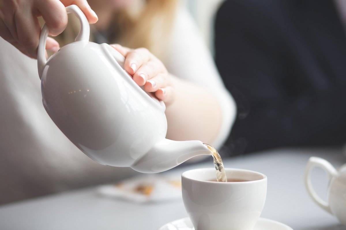 Drinking tea may be beneficial for your health. Learn more about how it might help.

medicine.com/health/what-ar…