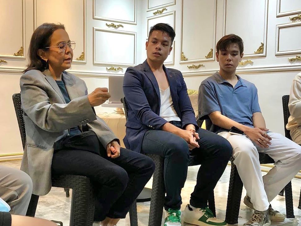 shucalleja's tweet photo. Salamat po sa mga pagpapaalala kung ano ang ibig sabihin ng isang tunay na aktor. Karangalan po na kayo ay makasama, Ms. Dolly De Leon.🤍
#labshu
#Teamsuper Xmas Party https://t.co/TupkCWVBsZ