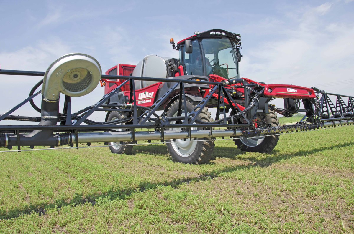 MillerSpray_au's tweet photo. When the efforts of air assist and air atomisation combine, you get one powerful spray nozzle system💪

Miller Spray-Air technology is a versatile application tool that penetrates the thickest of crop canopies and drives droplets deep for unsurpassed coverage💧🌾

#millersprayers https://t.co/T8tMKFALis